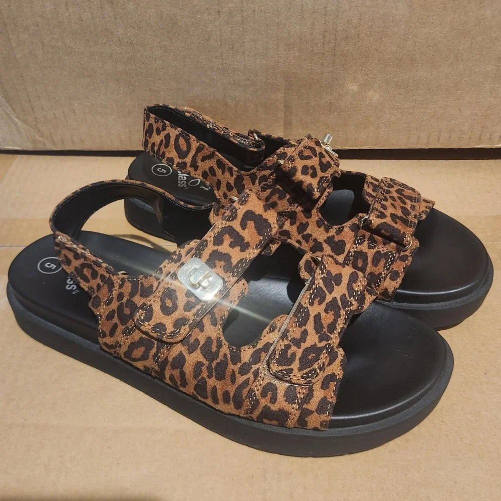 Art Class Girls Leopard Print Platform Sandals Animal Print Size 5 NWOT